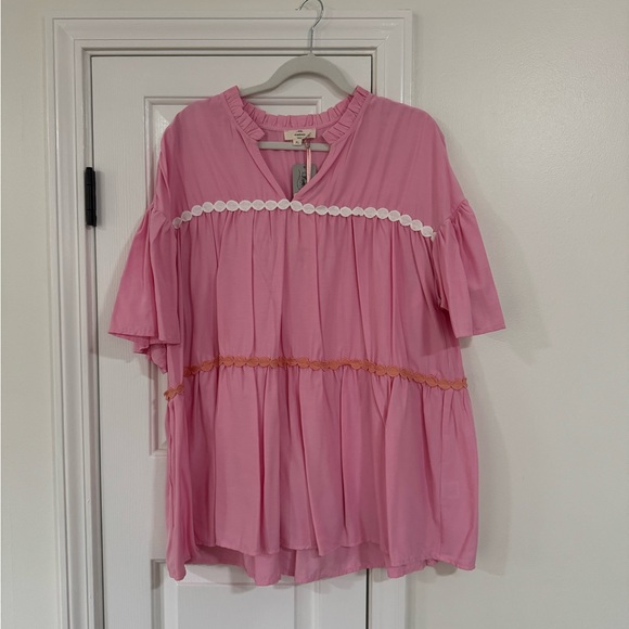 Pink Ruffled Women's Top - Picture 2 of 4